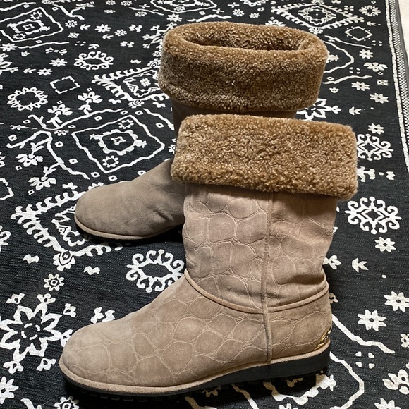 Stuart Weitzman Boots - Picture 3 of 13
